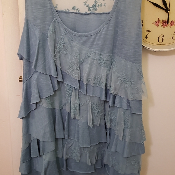 Cotton and lace ruffled tank - Picture 3 of 3